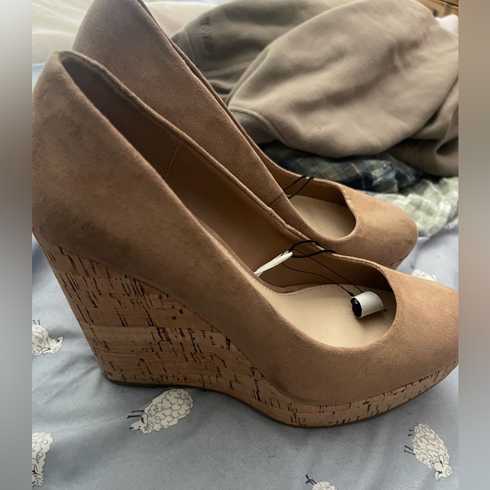 Forever 21 wedges
